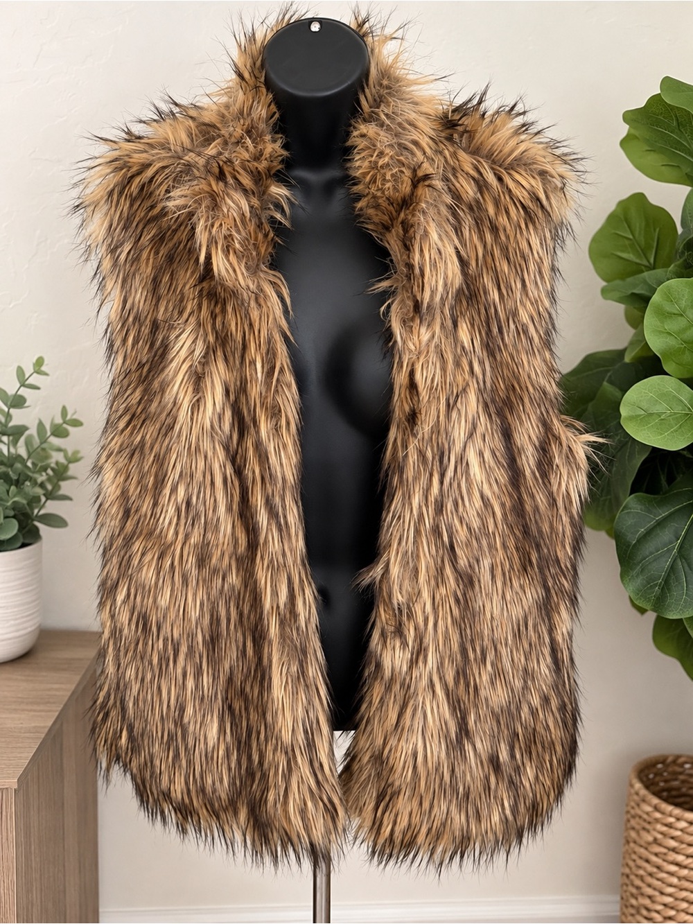 Ci Sono Faux Fur Vest in Mixed Brown Tones